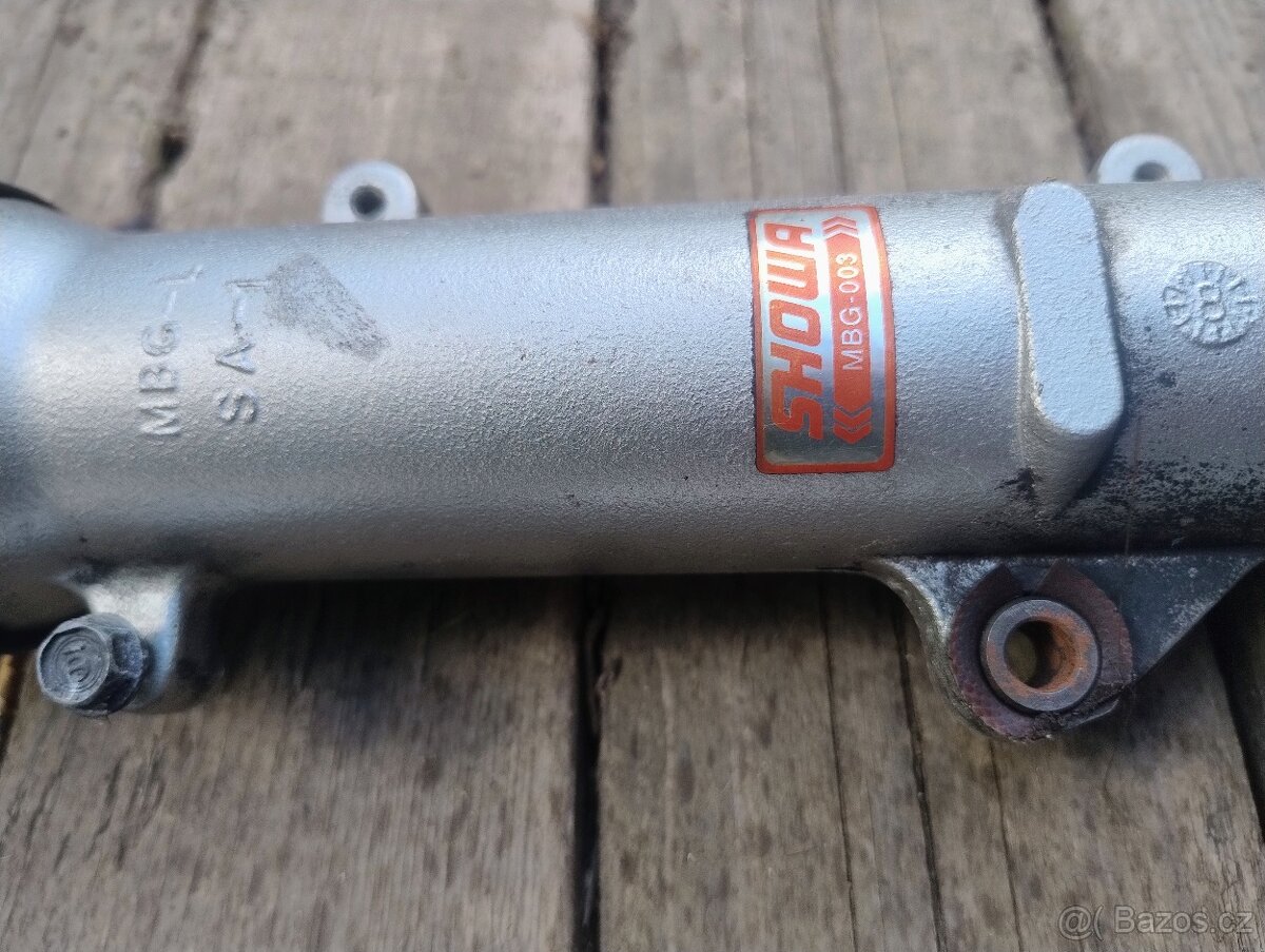 Honda VFR 800 tlumiče SHOWA - 6