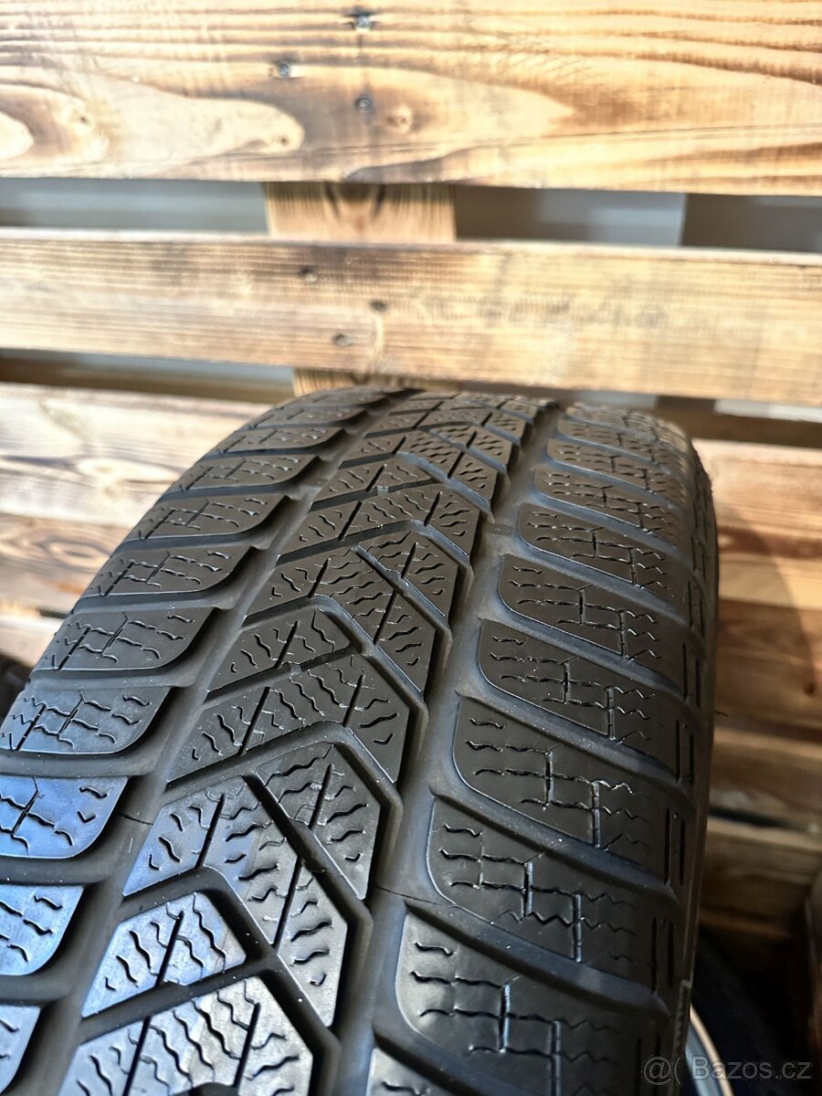 ZIMNÍ - MB- C W205 - orig. ALU disky AMG 5x112 R18 - 6