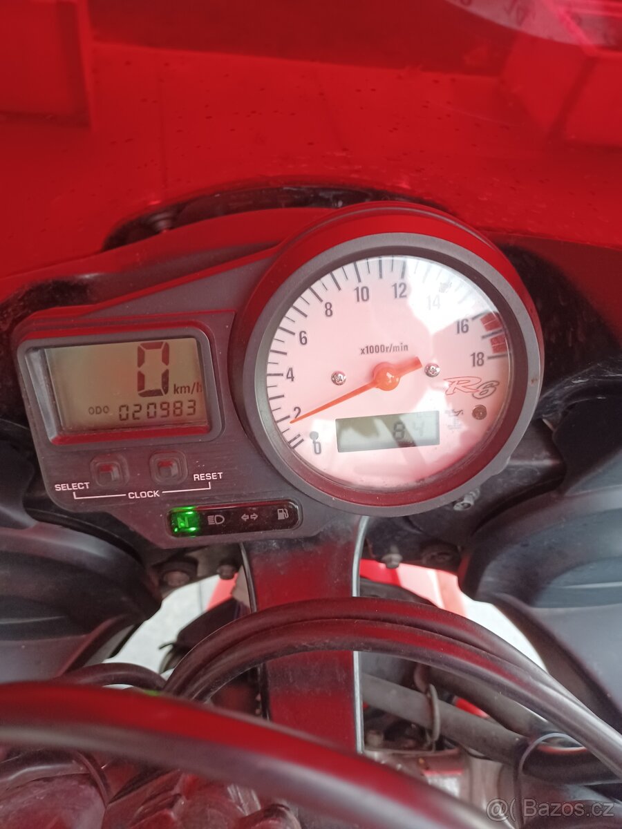 R6 - 6