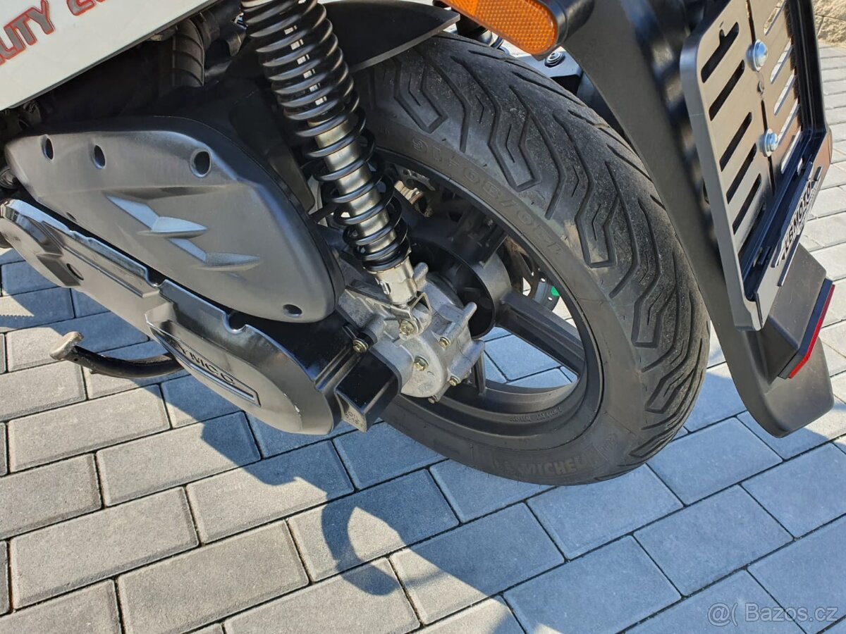 Kymco Agility 200 - 6