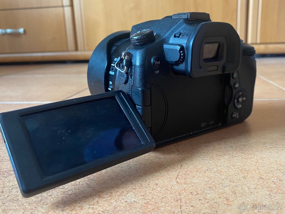 Panasonic Lumix DMC FZ-1000 - 6