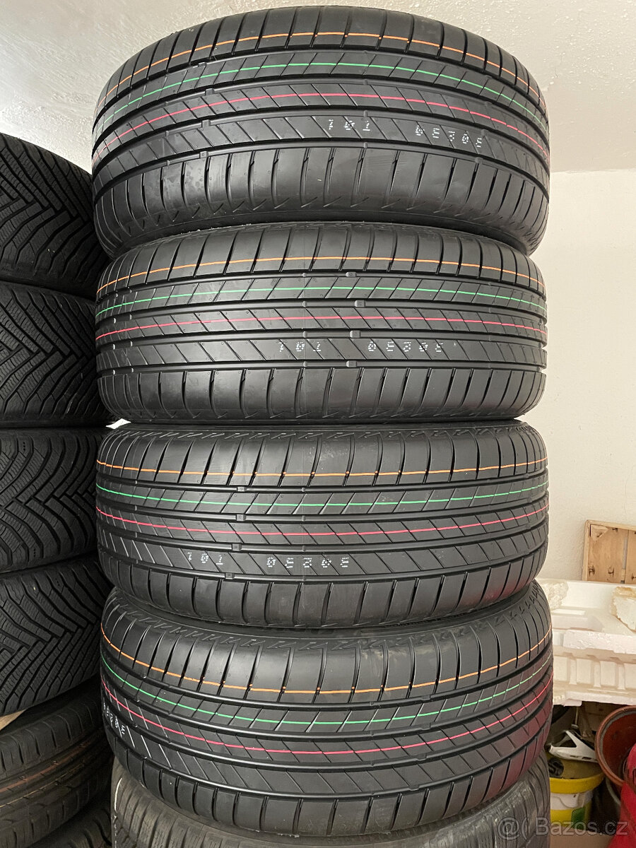 ŠKODA KAROQ NOVÁ R18 MIRAN letní BRIDGESTONE DOT2024 - 6