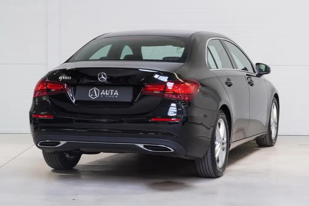 Mercedes-Benz Třídy A, A180,ACC,ČR,DPH,1.MAJ - 6