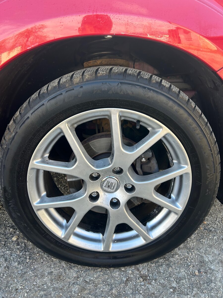 Fiat Freemont 2.0L 125kw AWD 7 míst - 6