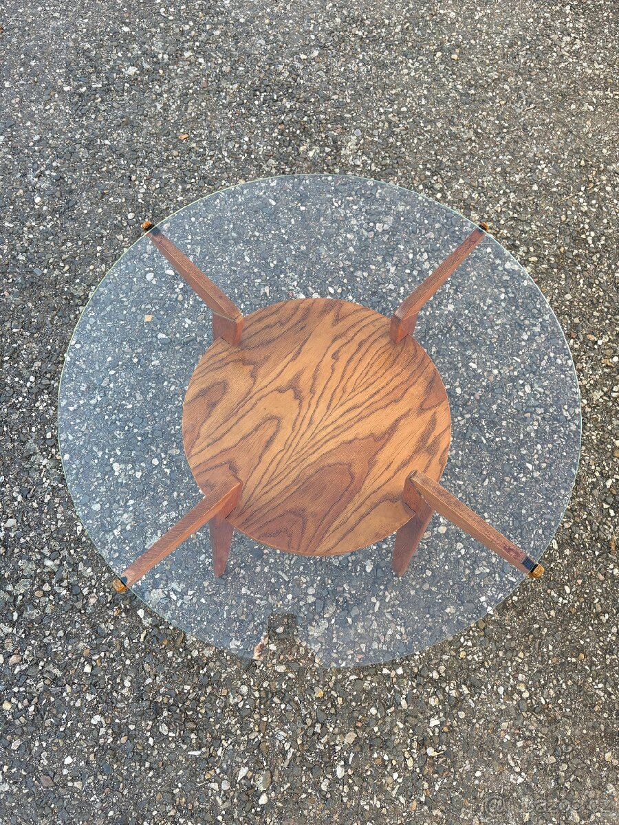 Konferenční stůl Jitona - 6