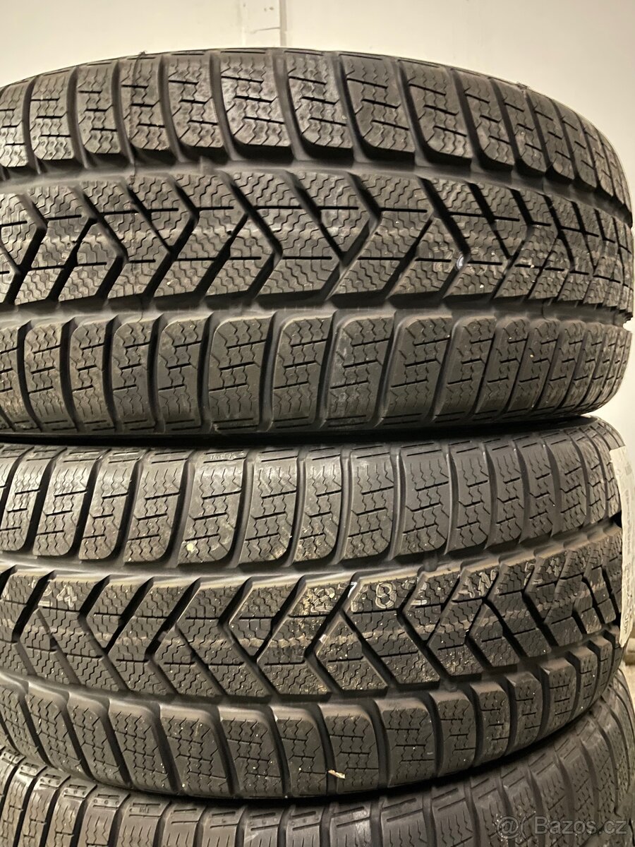 Original zimni Tesla Model S r19 + 245/45/19 100% - 6