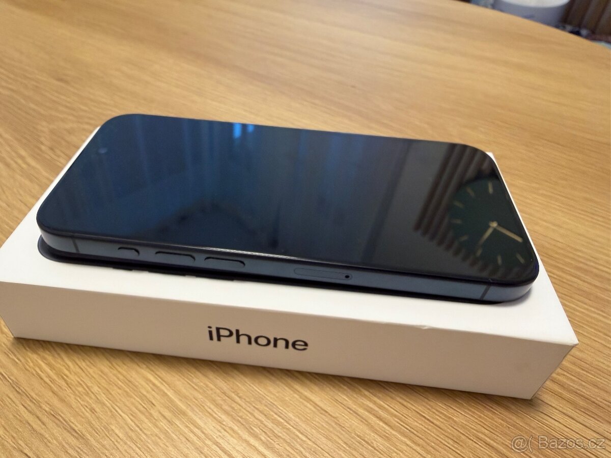 iPhone 15 Pro 128 GB - 6