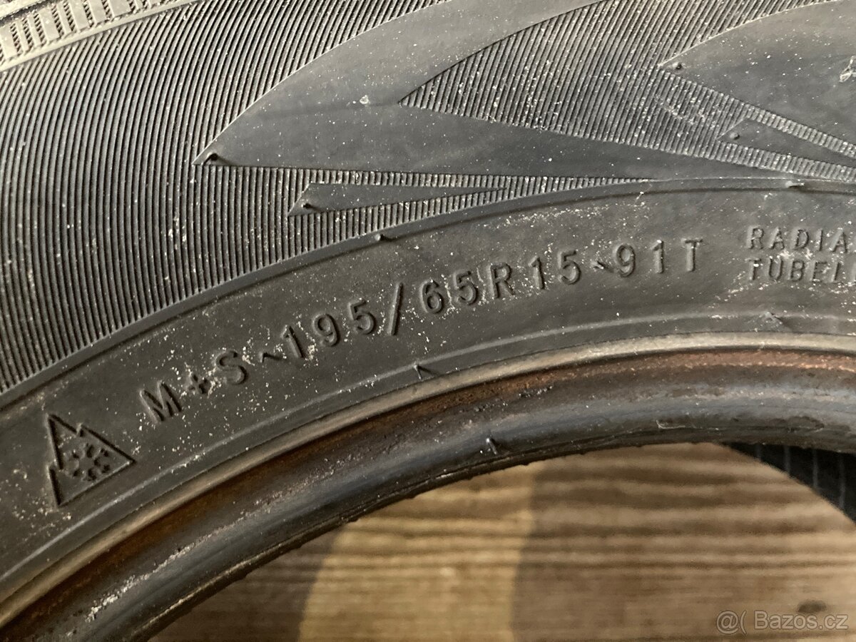 2ks zimních pneumatik 195/65/15 nokian - 6
