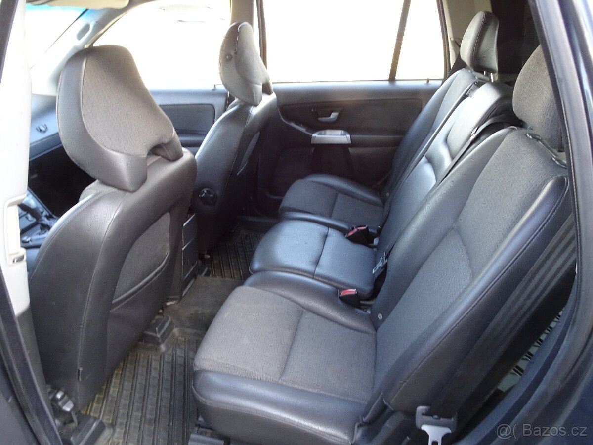 Volvo XC90 2.4 D5 4x4 - 6