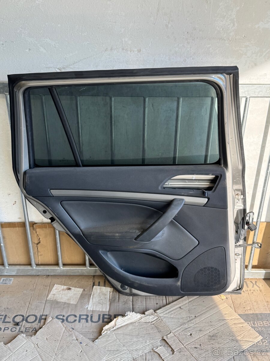 Škoda Octavia 2 combi, LZ dveře - 6