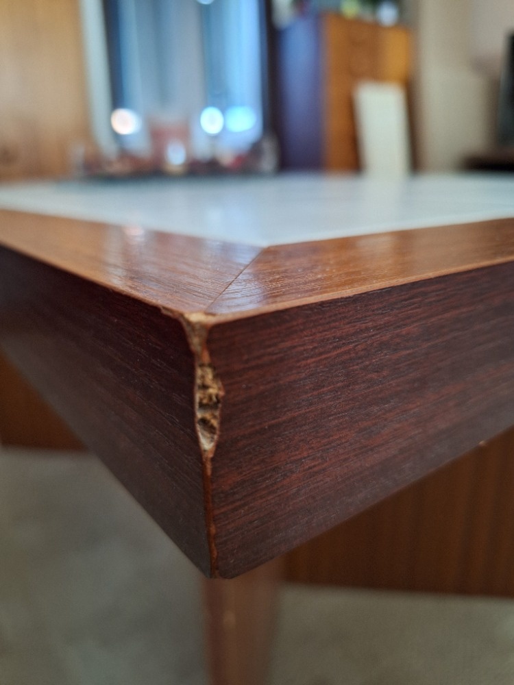 Konferenční stůl - 6