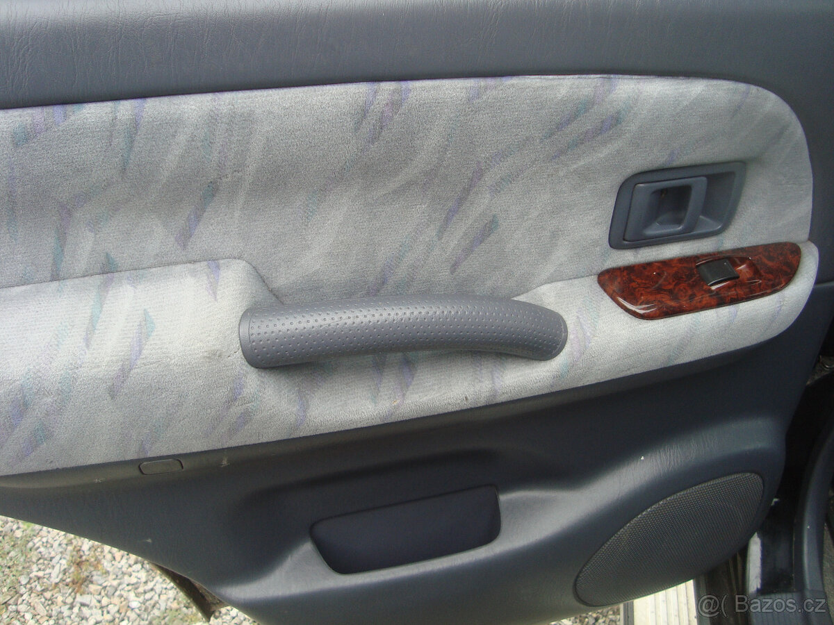 Land Cruiser 3,0D 4x4 - 6