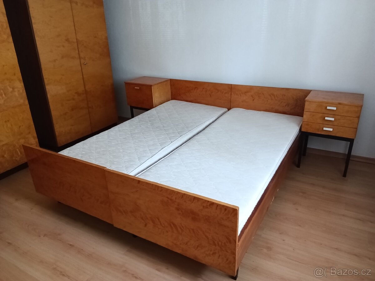 Starý retro nábytek - 6