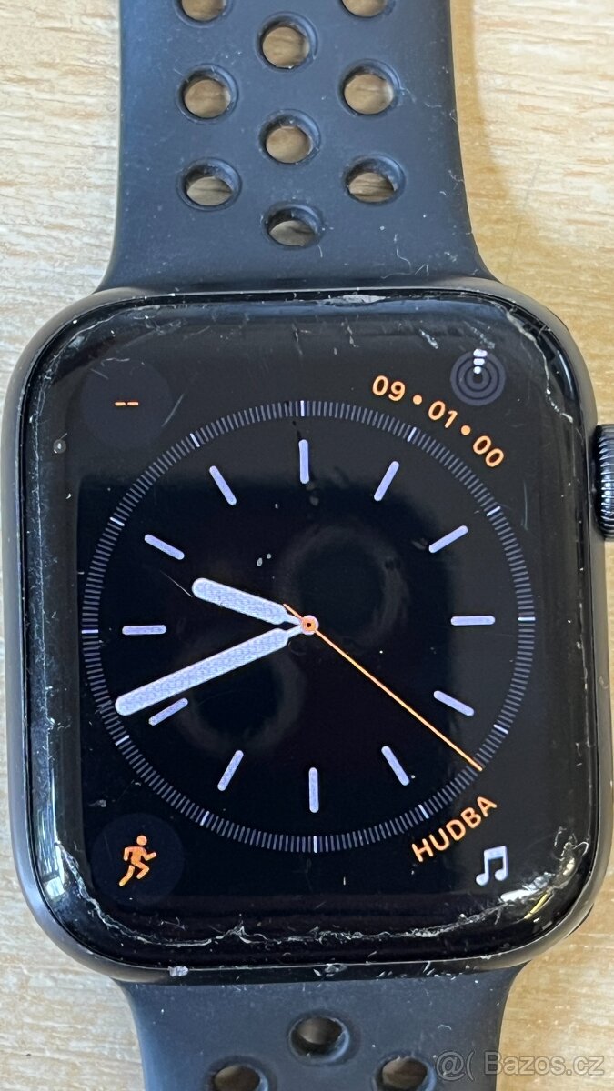 Apple Watch 5 Nike Edition 44mm - 6