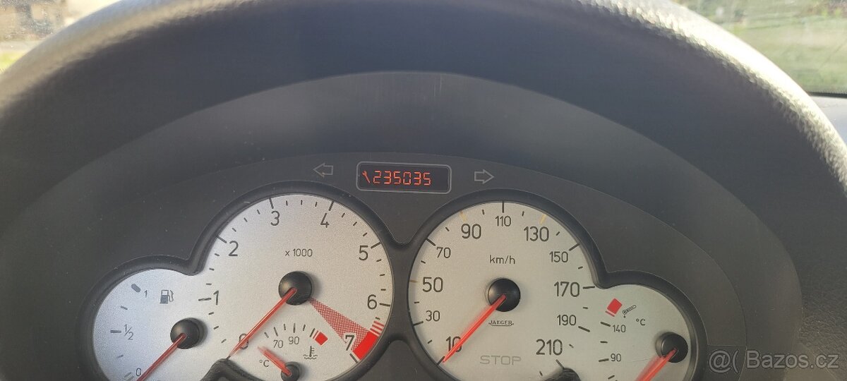 Peugeot AC Kombi 206 - 6