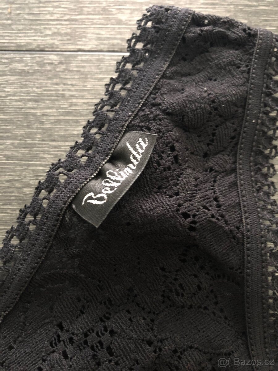 Dámské kalhotky ( 1x bílé + 2x černé ) - 6