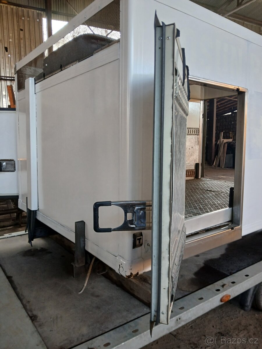 Skříňová nástavba - 6