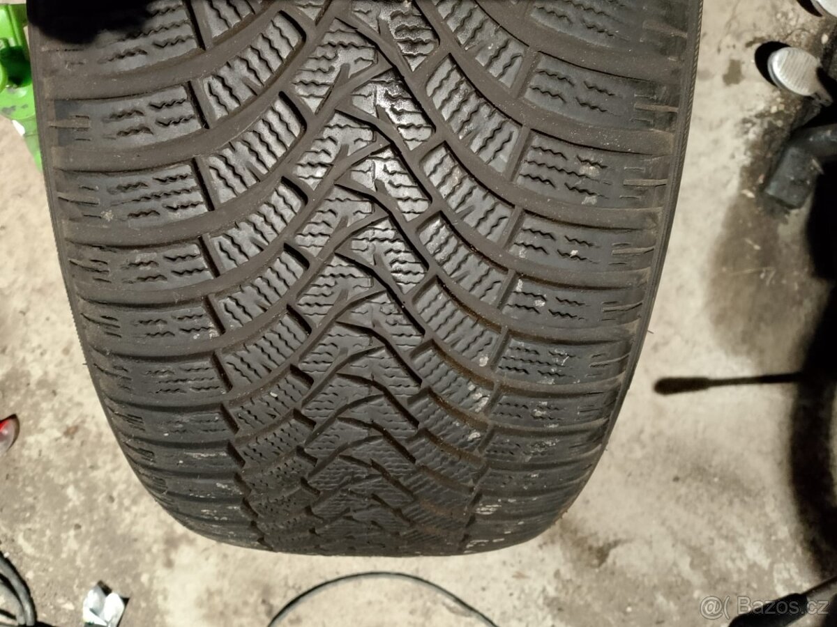 205/55/16 225/45/17 245/40/19 235/55/19 275/35/21 kusovka - 6