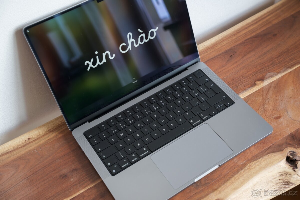 MacBook - Apple M1 PRO, 14" 16GB 512 SSD - 6