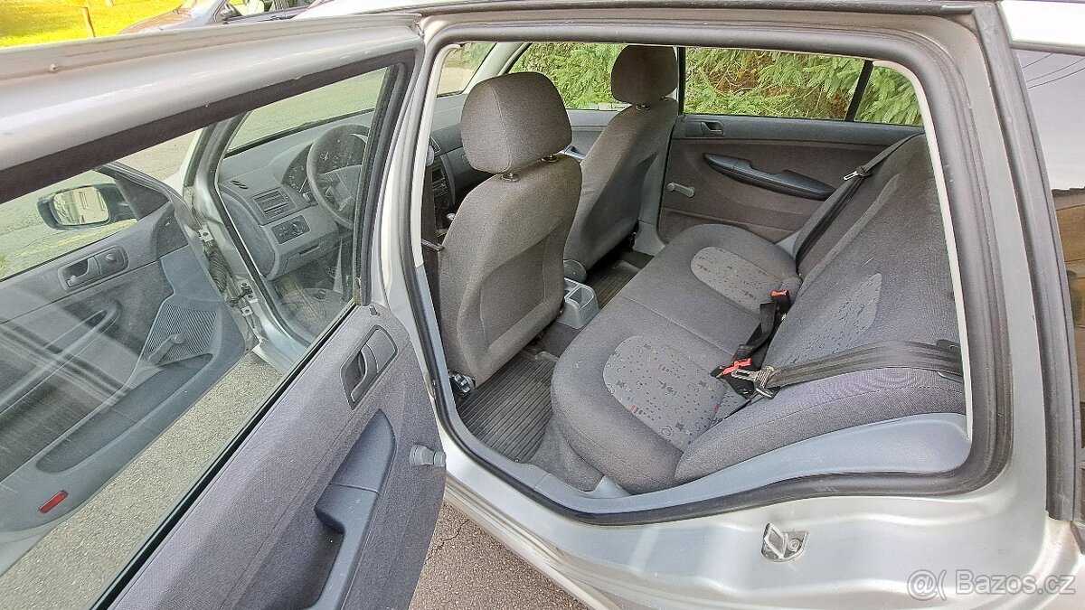 Škoda Fabia 1.4 mpi combi - 6