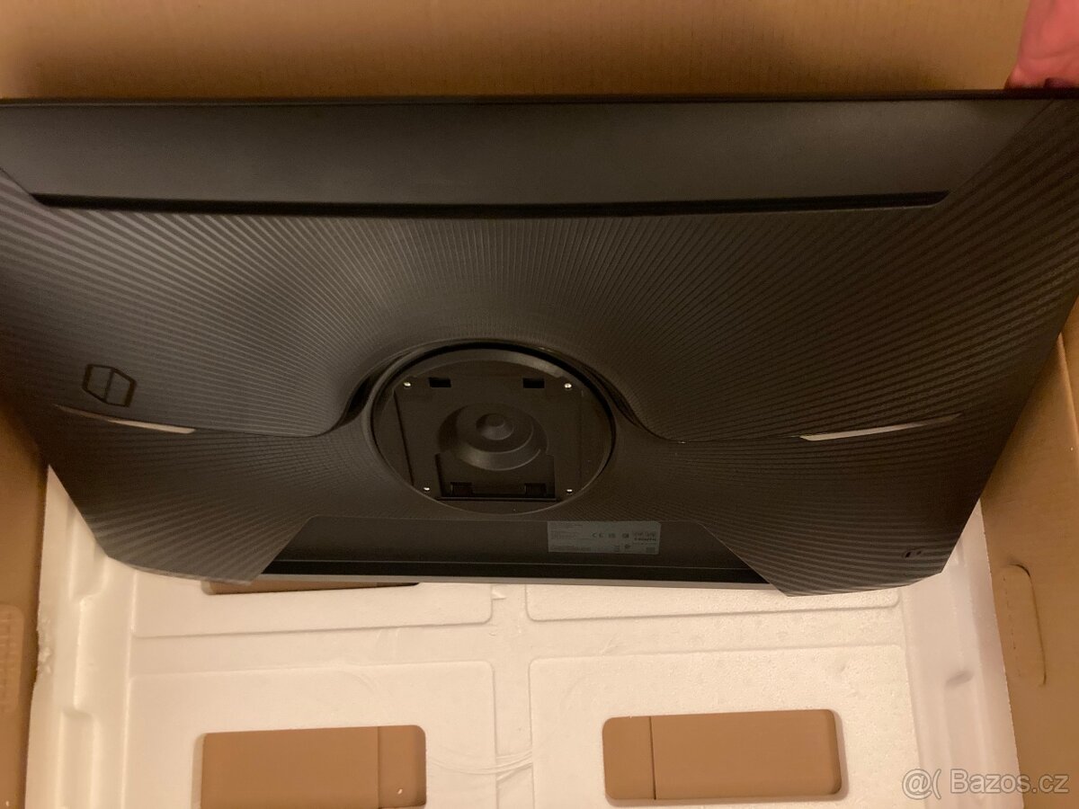 Samsung Odyssey 32" G3 165hz - 6