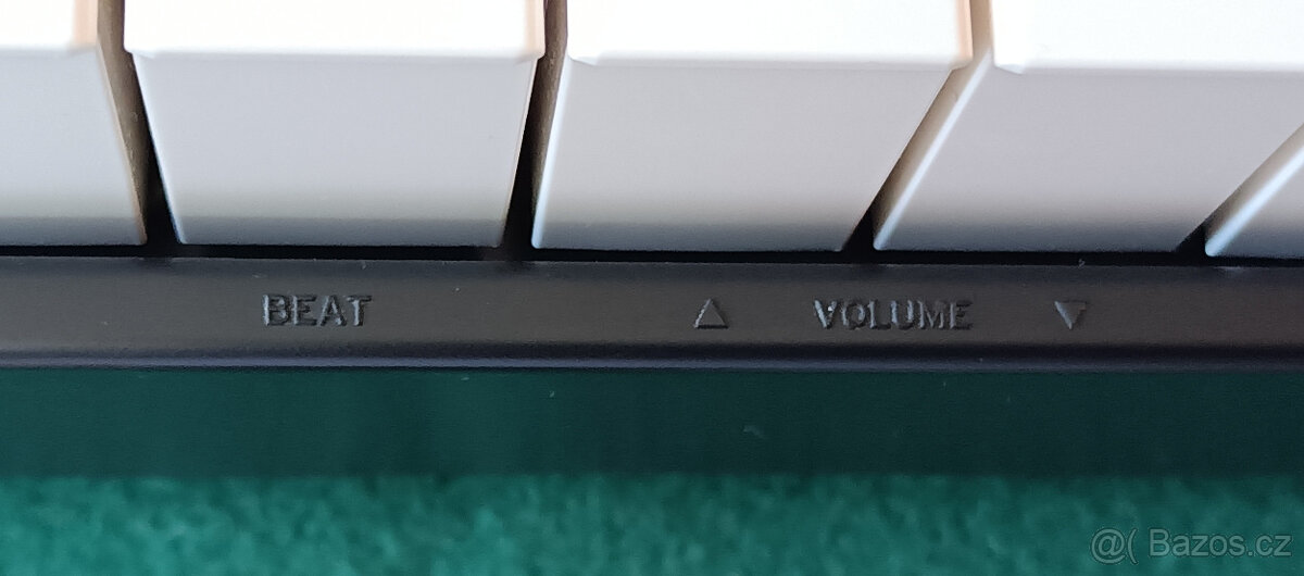 Prodám digitální elektrické piano KORG B2, cena 7 000,- Kč - 6