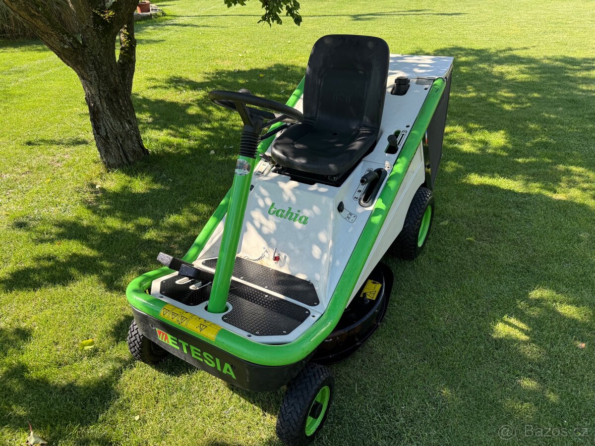 Zahradní traktor ETESIA - 6
