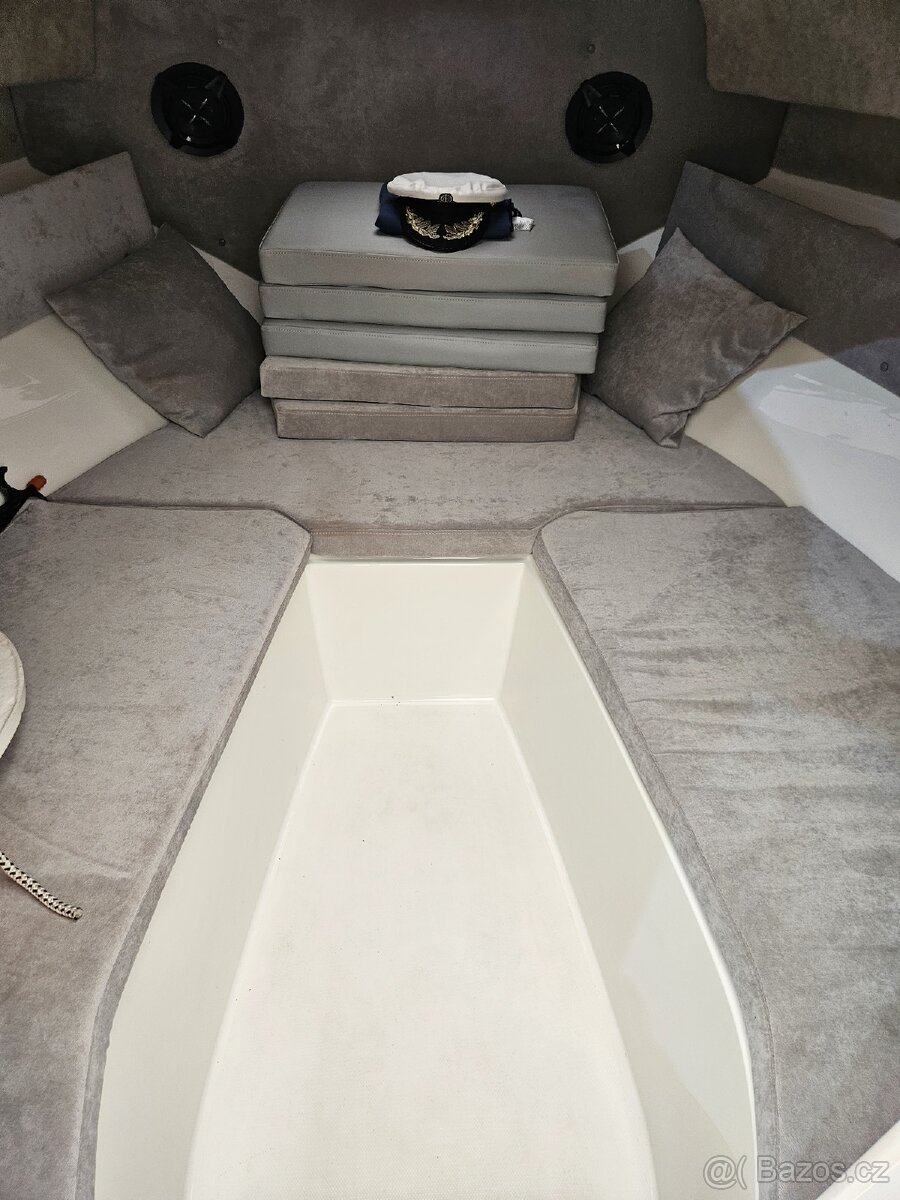 Motorový člun Pegazus 600 open - 6