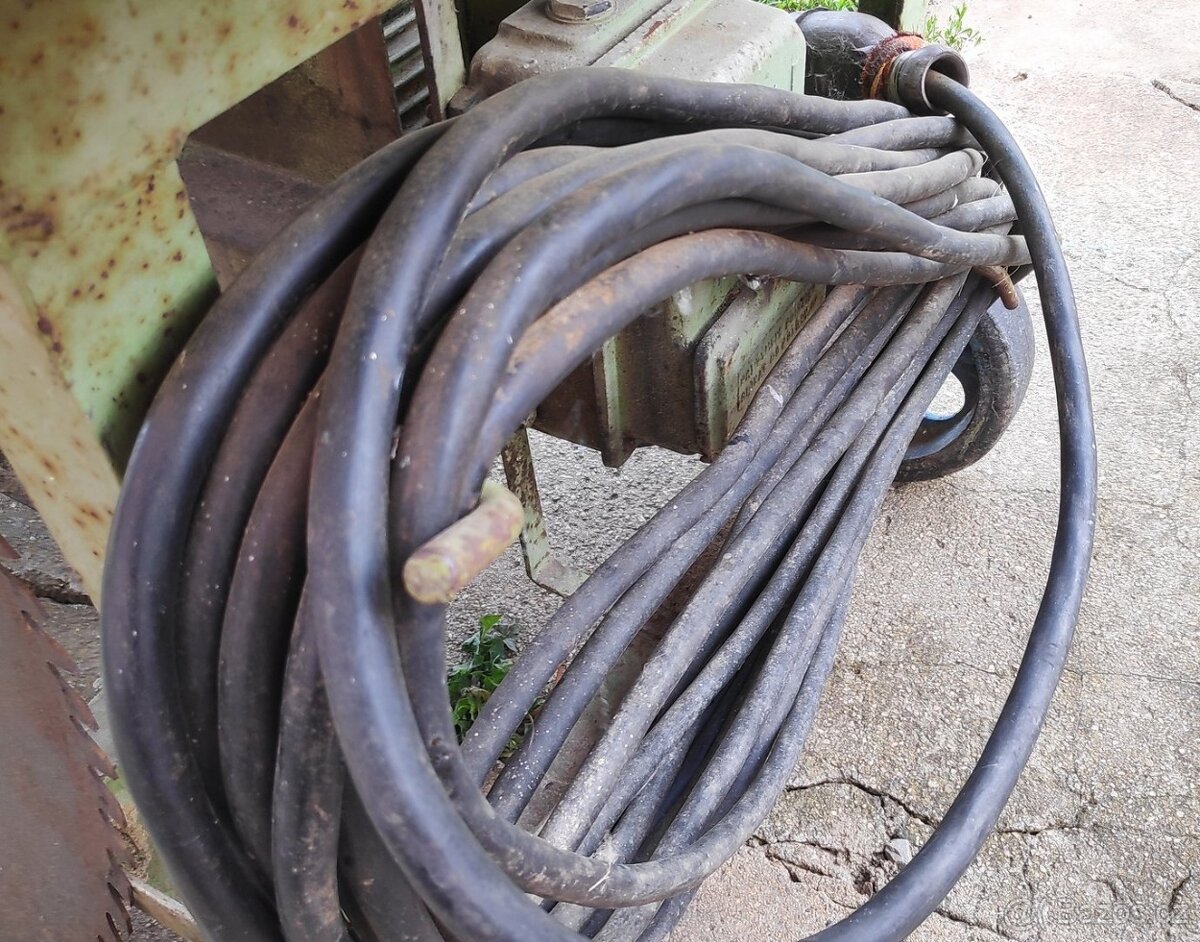 Funkční stolní pila 6 kW - 6