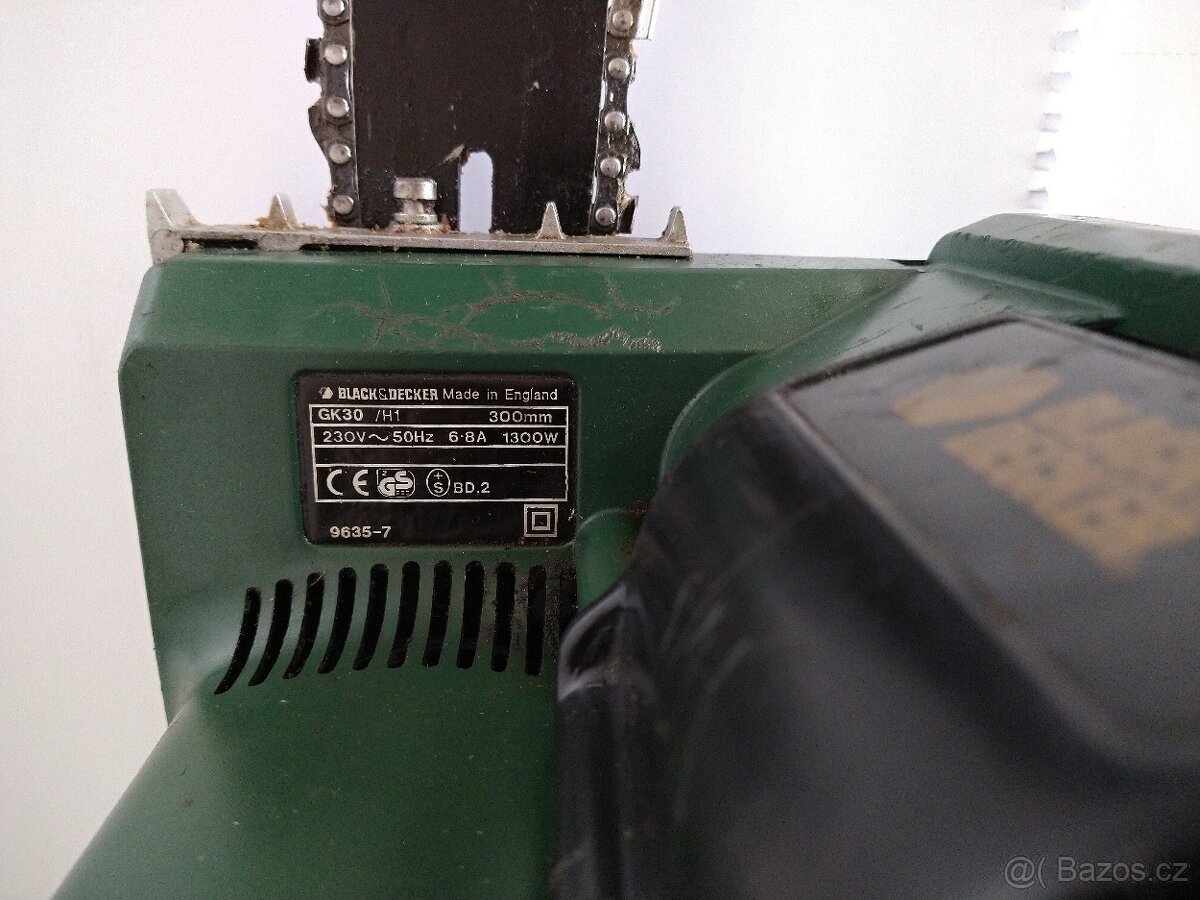 Elektrická pila Black & Decker GK30-H1 - 6