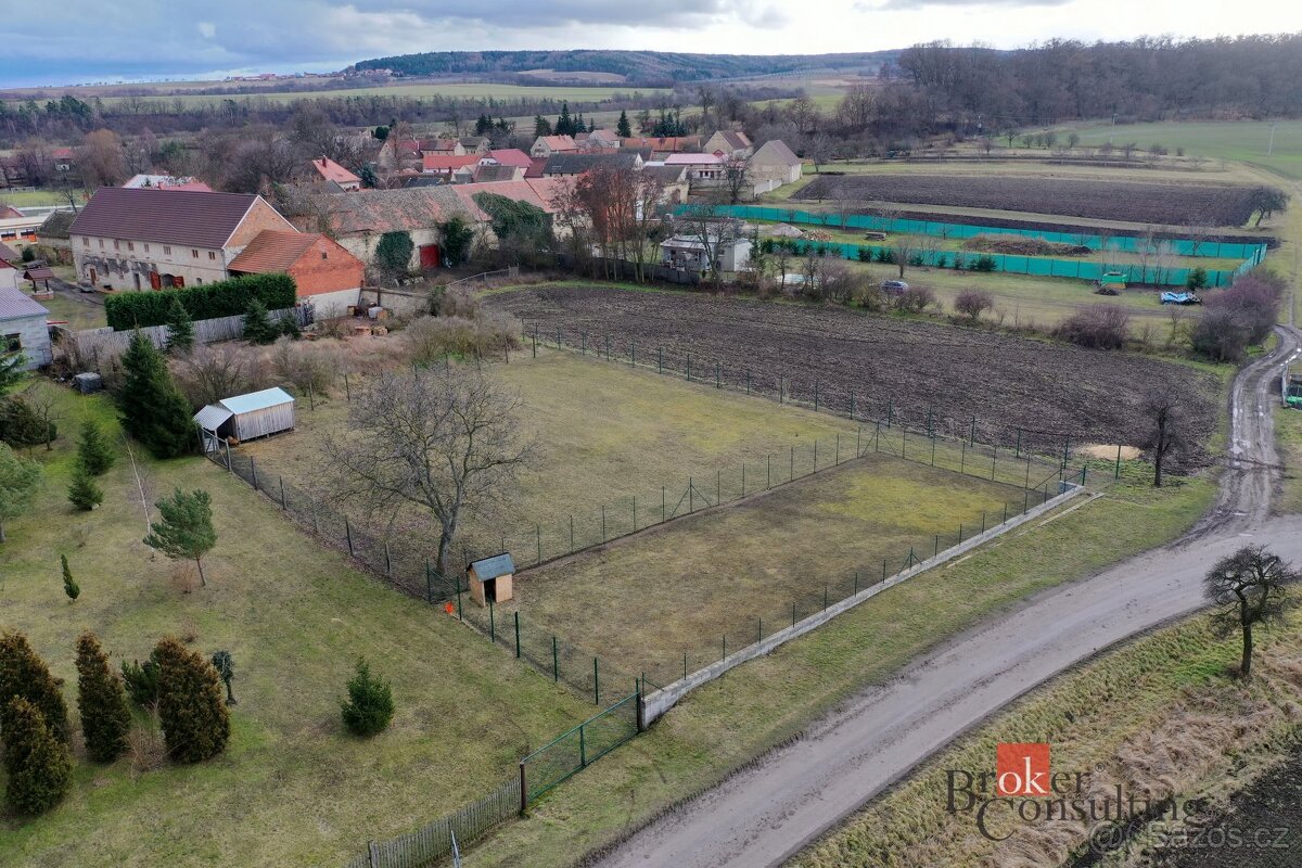 Prodej, pozemky/bydlení, 1985 m², Louny, Louny [ID 81412] – pohled 6
