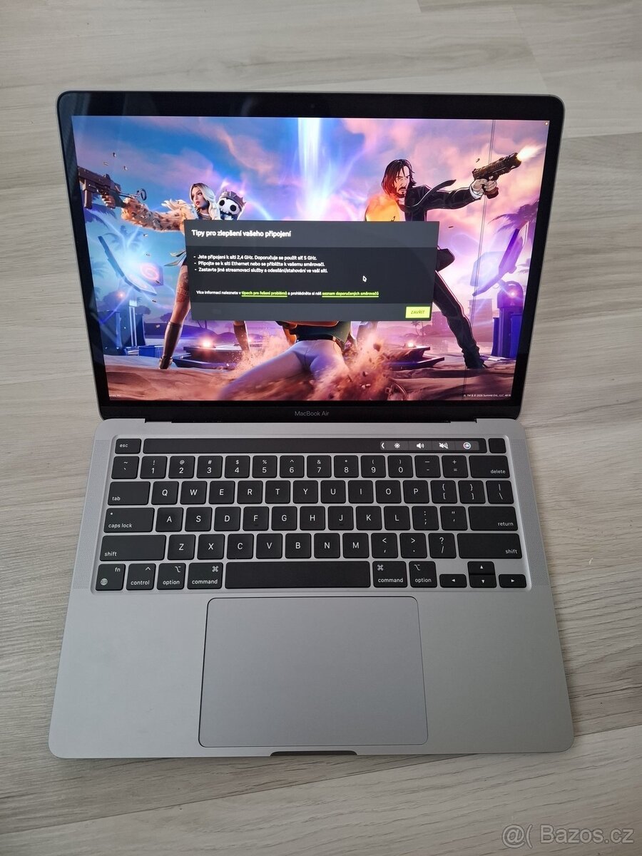 MacBook PRO 13 palců M1 chip 8 RAM 256SSD 80 cyklů - 6