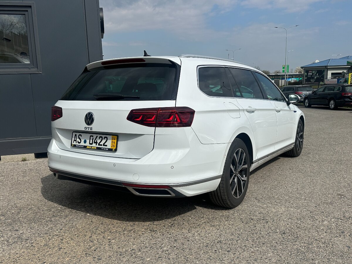 Volkswagen Passat 2021 - 6