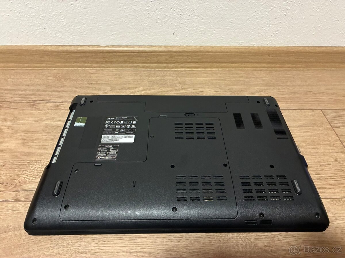 Acer TravelMate TMP453-M - 6
