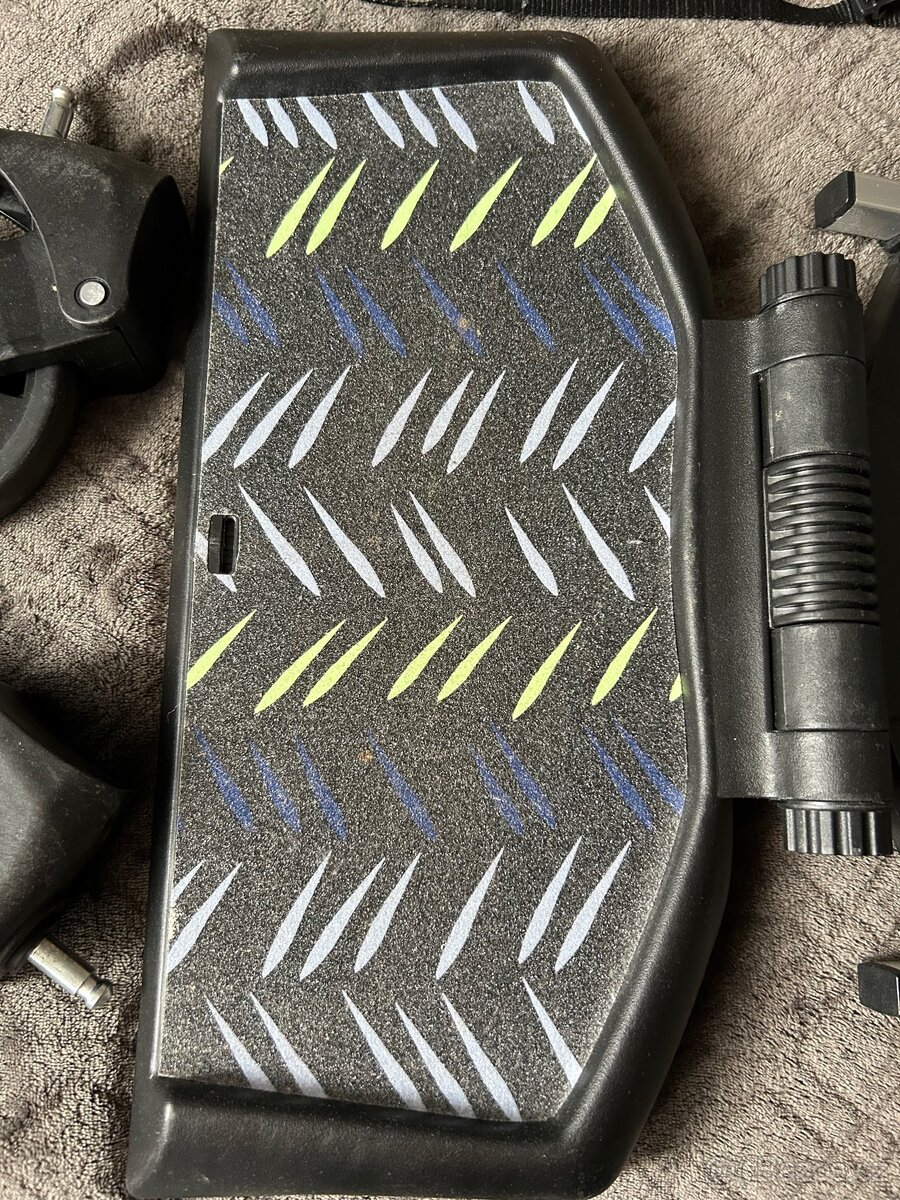 Stupátko k dětskému kočárku - 6