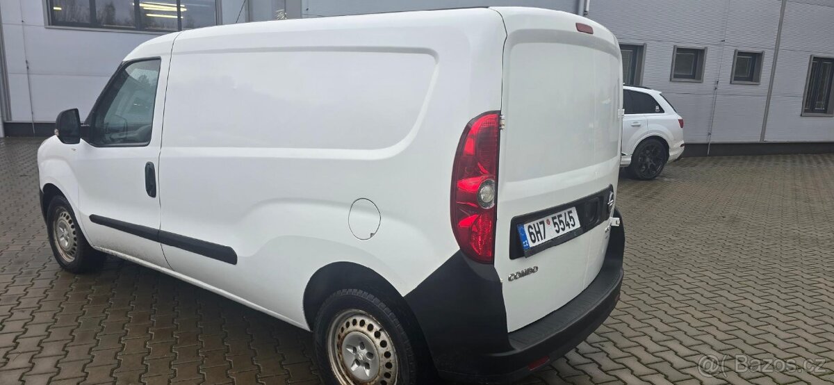 Opel Combo Maxi 1.4i + CNG rok-2014 najeto -180tis/km. DPH - 6