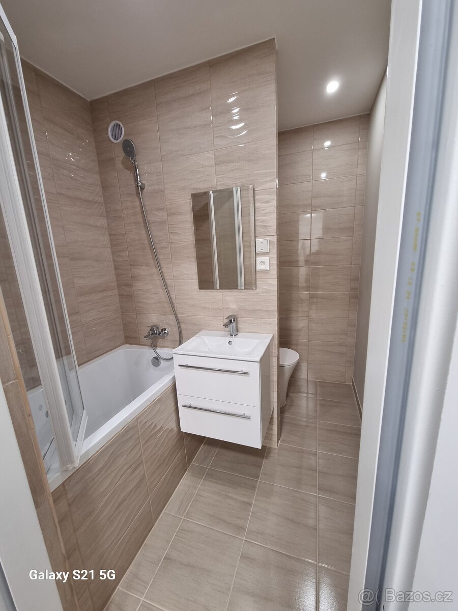 Prodej bytu 2+1 Kopřivnice - 6