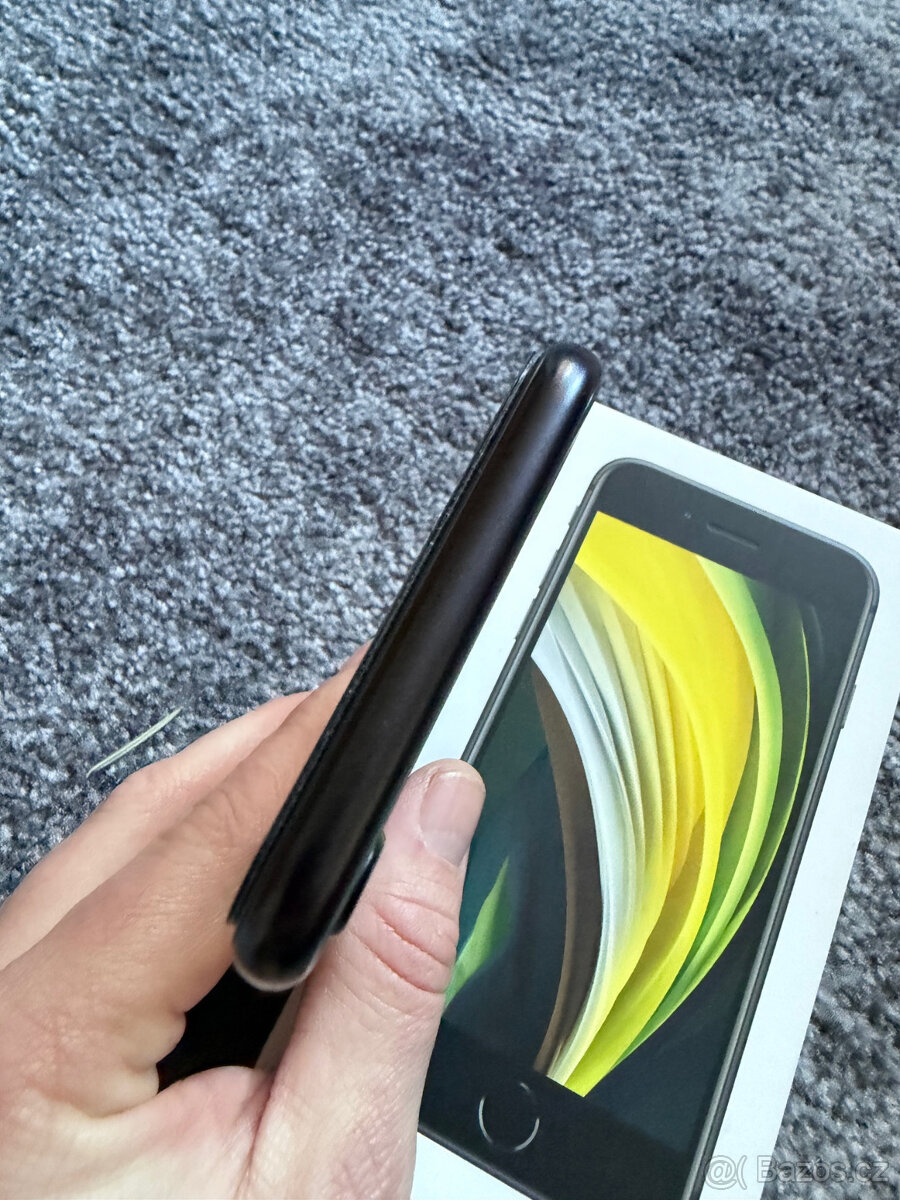 iPhone SE 2020 TOP stav / Baterie 100% - 6