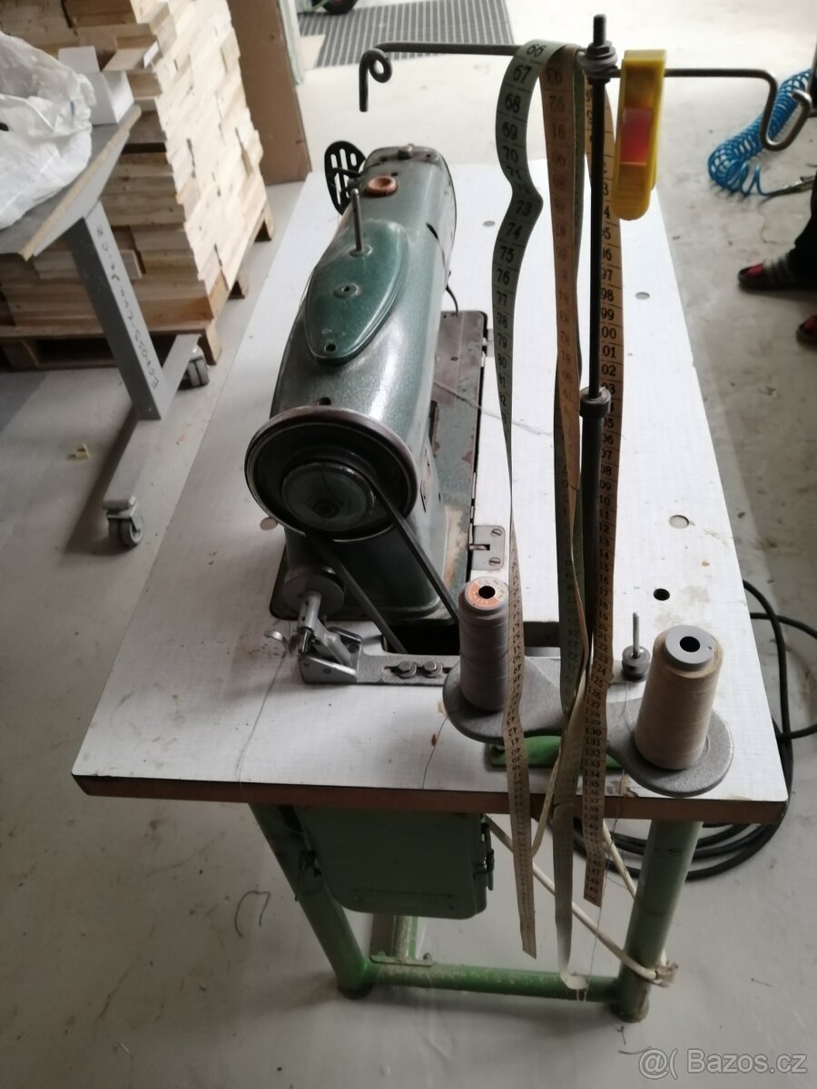 šicí stroj - Minerva - 6