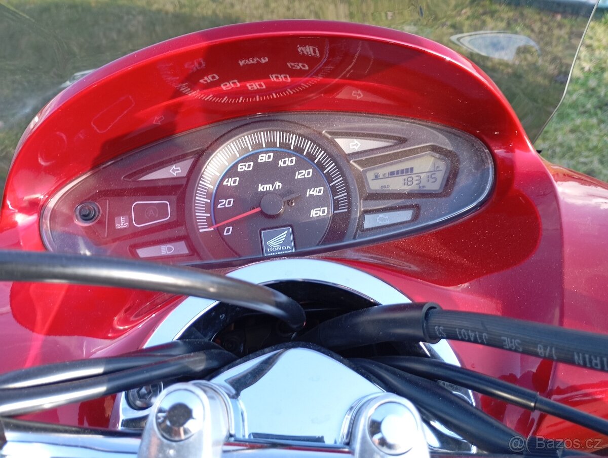 Honda PCX150 - 6
