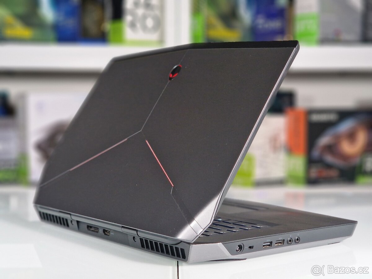 Herní notebook ALIENWARE I 4K UHD I GTX 980 8GB I Intel i7 - 6