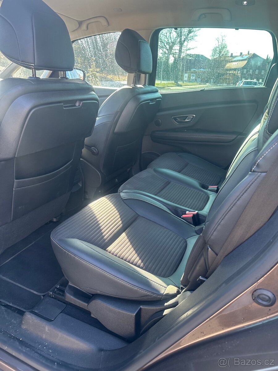 RENAULT GRAND SCENIC - 6