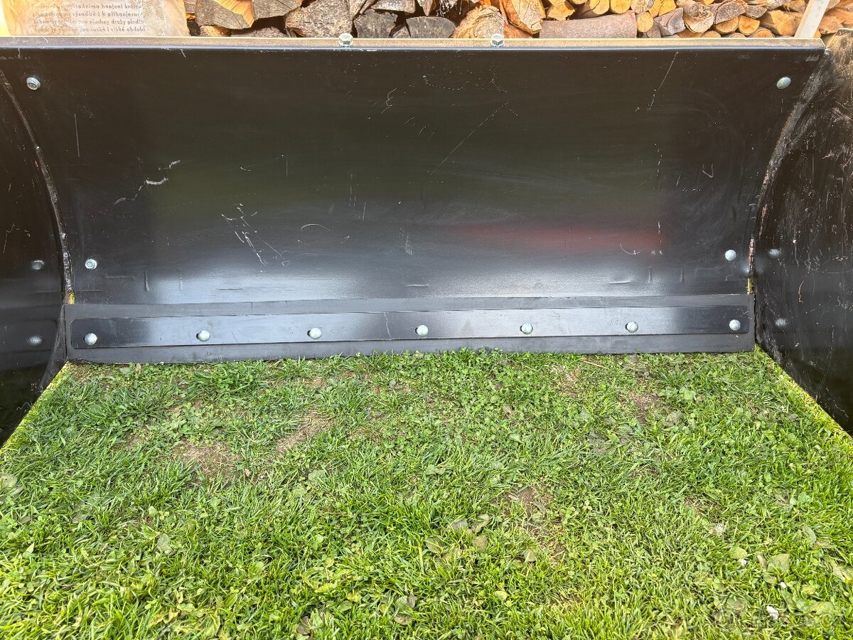 Radlice pro traktor odpružená 1,18 m VARES - 6