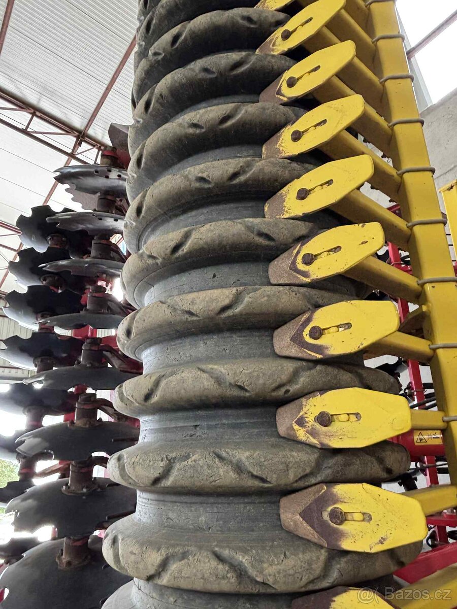 Diskový podmítač Pöttinger Terradisc 5000T - 6