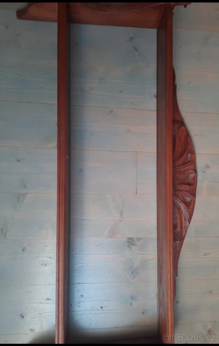 Velká závěsná police ze dřeva - 6