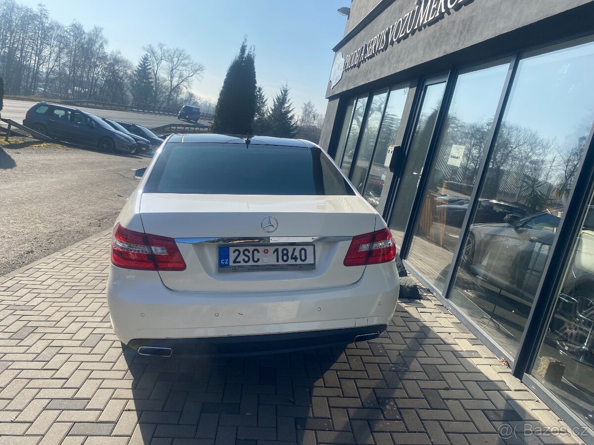Mercedes-Benz Třídy E 350 CDI - 6