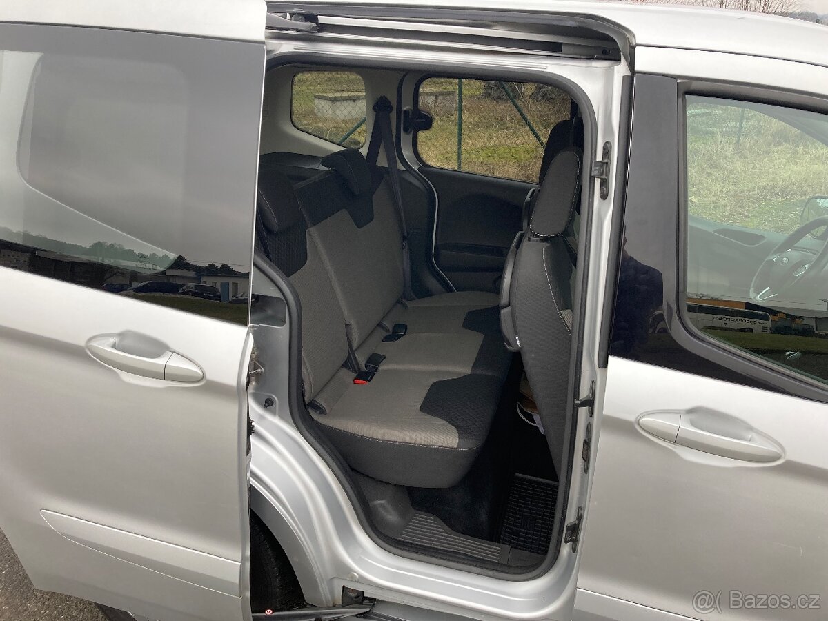 Ford Tourneo Courier 1,0 Ecoboost - 6