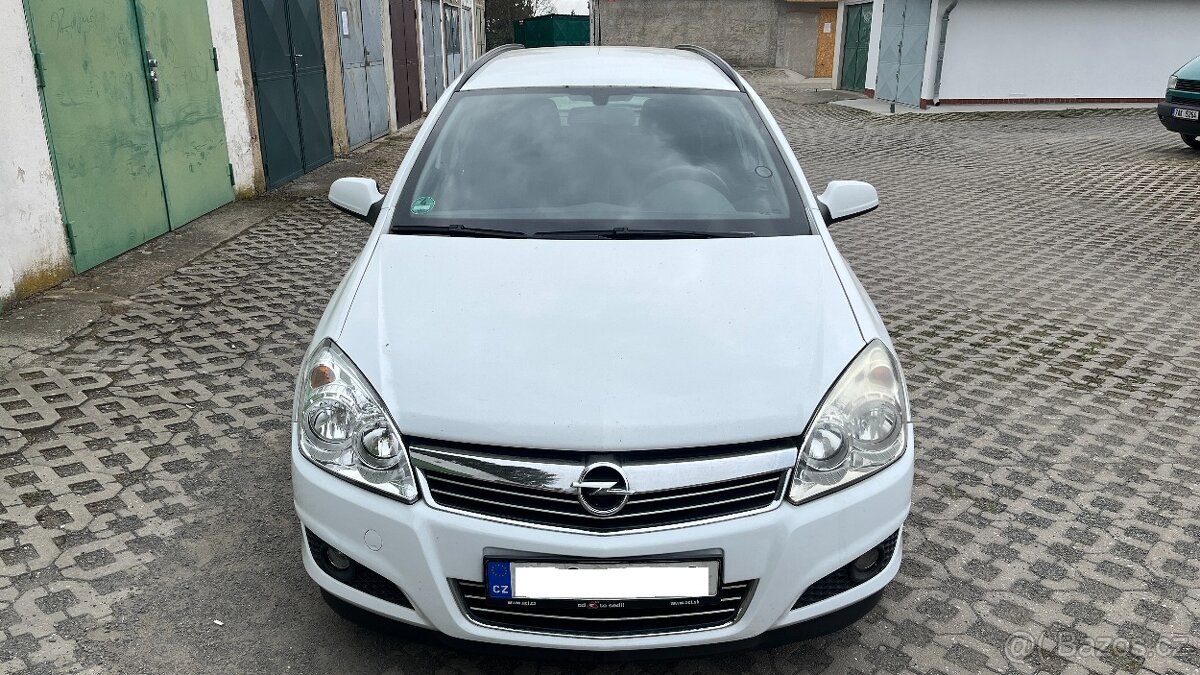 Opel Astra H Caravan - 6