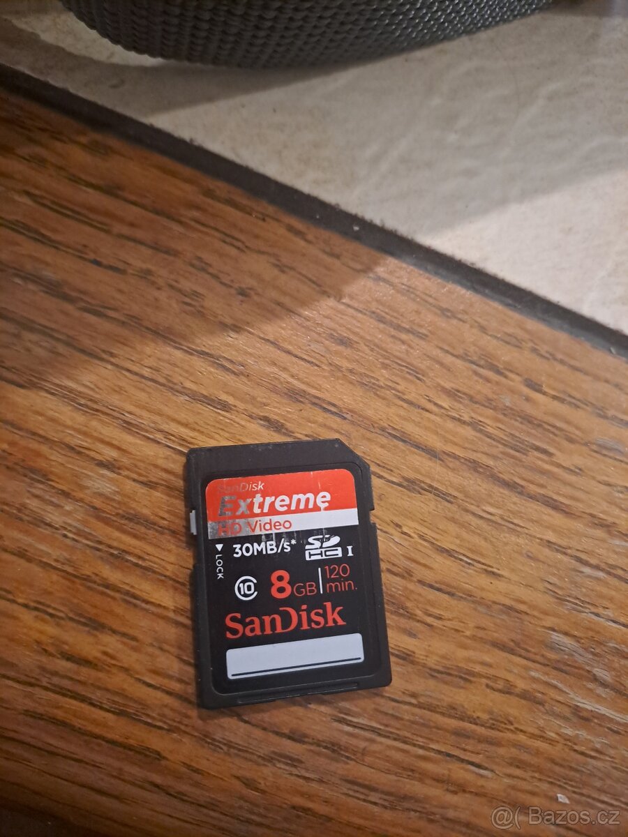 Fujifilm finepix hs 20 exr - 6