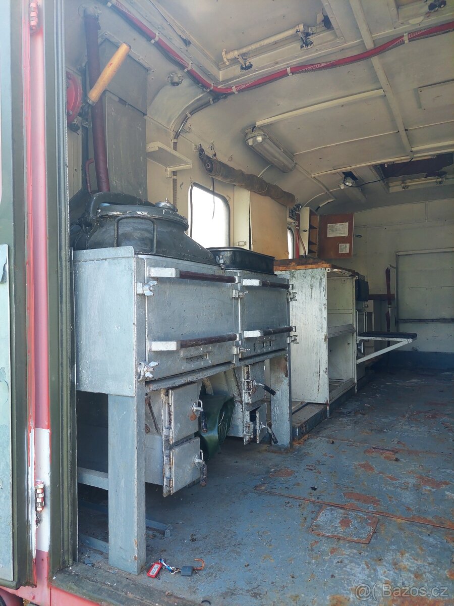 Praga v3s skrin polni kuchyn - 6